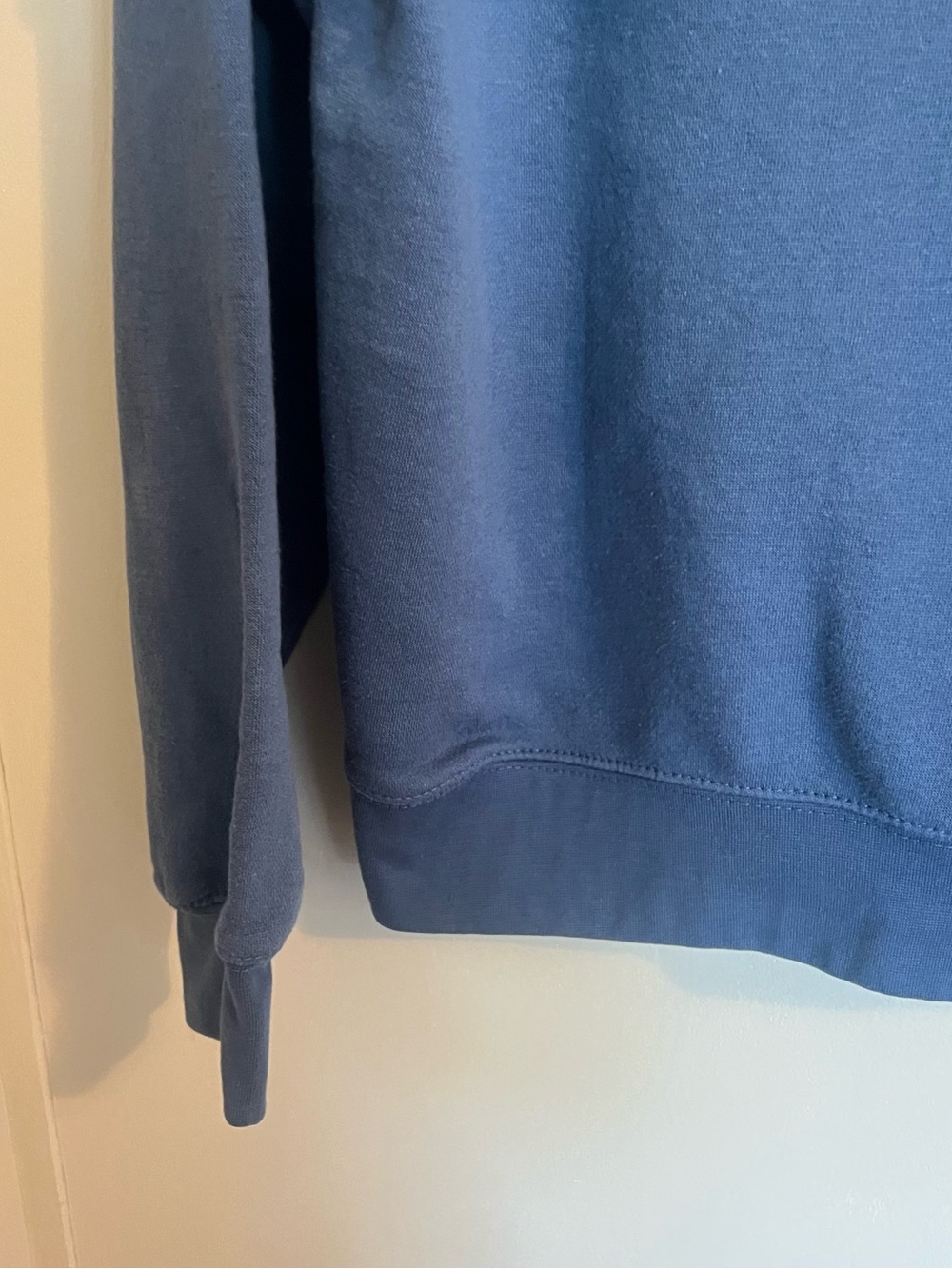 Chicago Embroidered Crewneck Sweatshirt - Blue - Picture 5 of 7